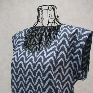 Daniel Rainn Grey Blue Print Short Sleeve Blouse XS